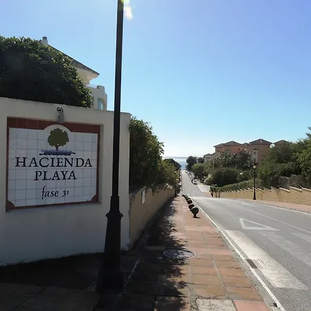 44677 - Hacienda Playa - 2 Bedrooms Pool View Apartment Marbella