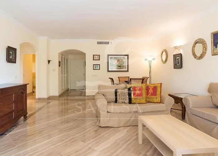 Aparthotel Hacienda Playa Marbella