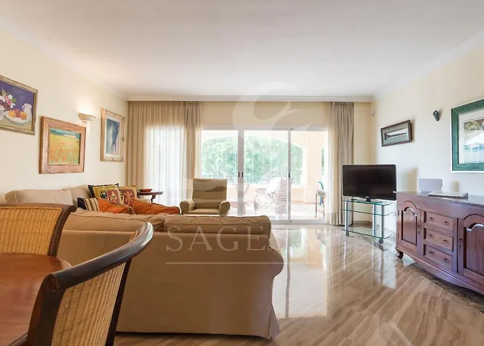 Hacienda Playa Aparthotel
